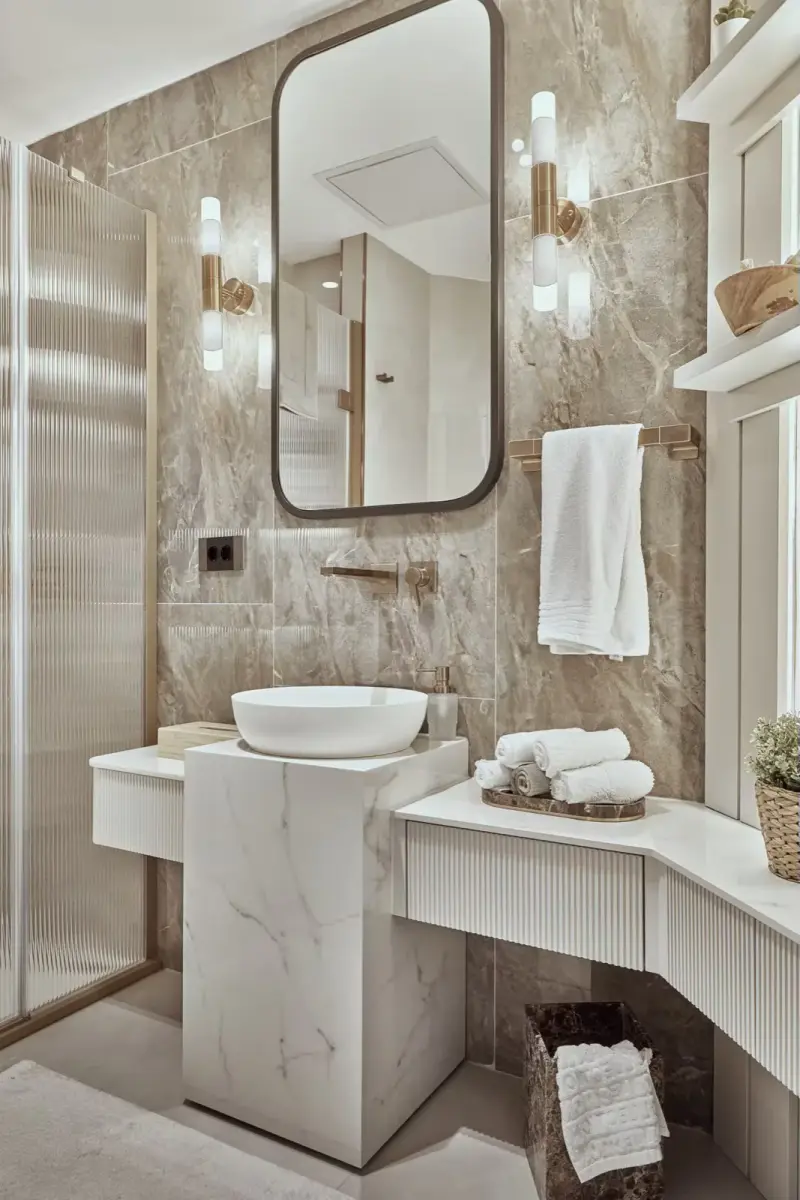 Mermer lavabolu banyo fotoğrafı, Ruler İç Mimarlık projesi için Ankara mimari fotoğrafçısı Şems Erik.