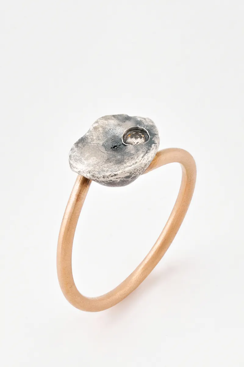 Mosi Jewelry Age of Lights koleksiyonu, kare 12: yüzük beyaz fonda ürün katalog çekimi, Ankara takı fotoğrafçısı Şems Erik