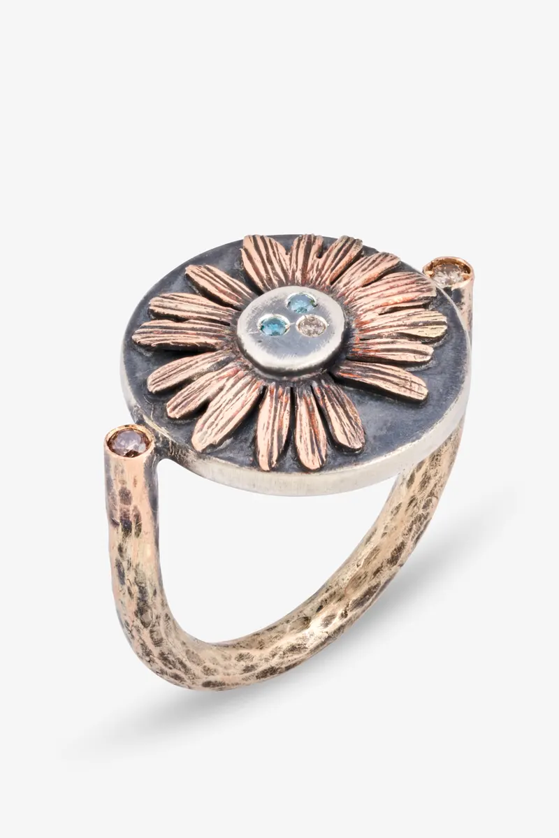Mosi Jewelry Fairytale koleksiyonu, kare 5: yüzük beyaz fonda ürün katalog çekimi, Ankara takı fotoğrafçısı Şems Erik