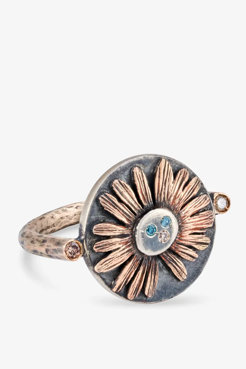Mosi Jewelry Fairytale koleksiyonu, kare 6: yüzük beyaz fonda ürün katalog çekimi, Ankara takı fotoğrafçısı Şems Erik