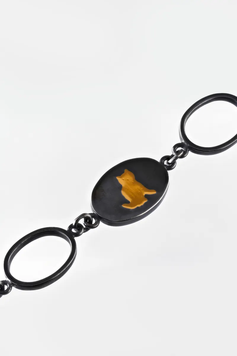 Mosi Jewelry Lucky Charm koleksiyonu, kare 12: bileklik beyaz fonda ürün katalog çekimi, Ankara takı fotoğrafçısı Şems Erik