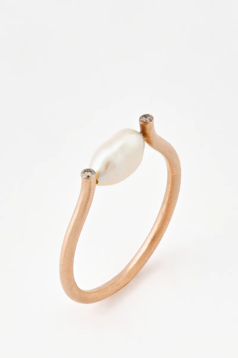 Mosi Jewelry Whispers Pearl koleksiyonu, kare 3: yüzük beyaz fonda ürün katalog çekimi, Ankara takı fotoğrafçısı Şems Erik