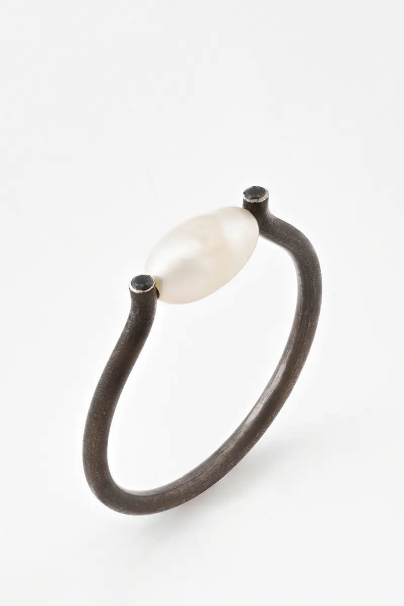 Mosi Jewelry Whispers Pearl koleksiyonu, kare 12: yüzük beyaz fonda ürün katalog çekimi, Ankara takı fotoğrafçısı Şems Erik
