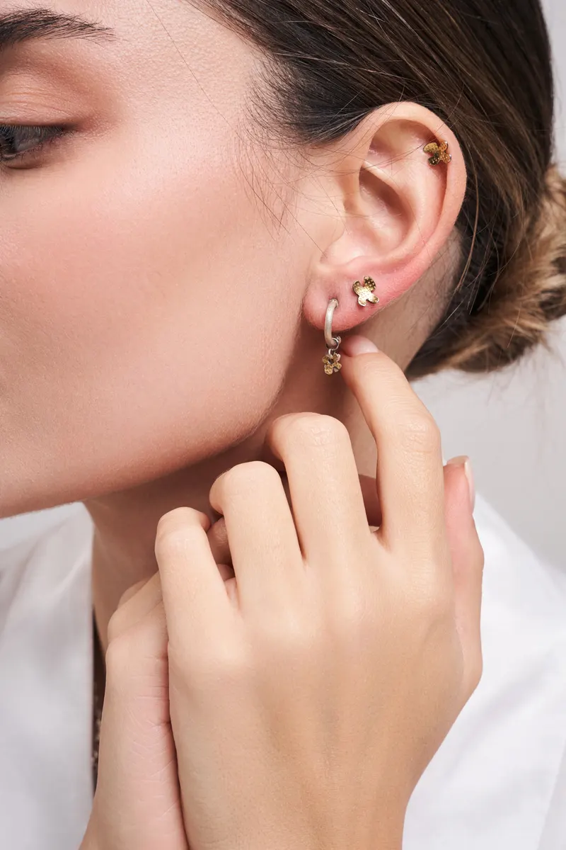Mosi Jewelry Zephyr's Dance koleksiyonu, kare 7: küpe model imaj çekimi, Ankara takı fotoğrafçısı Şems Erik
